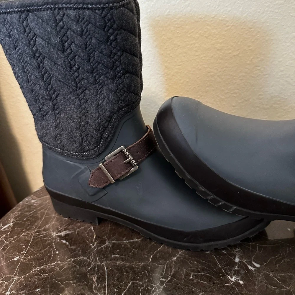 Sperry rubber and cloth winter and rain boots